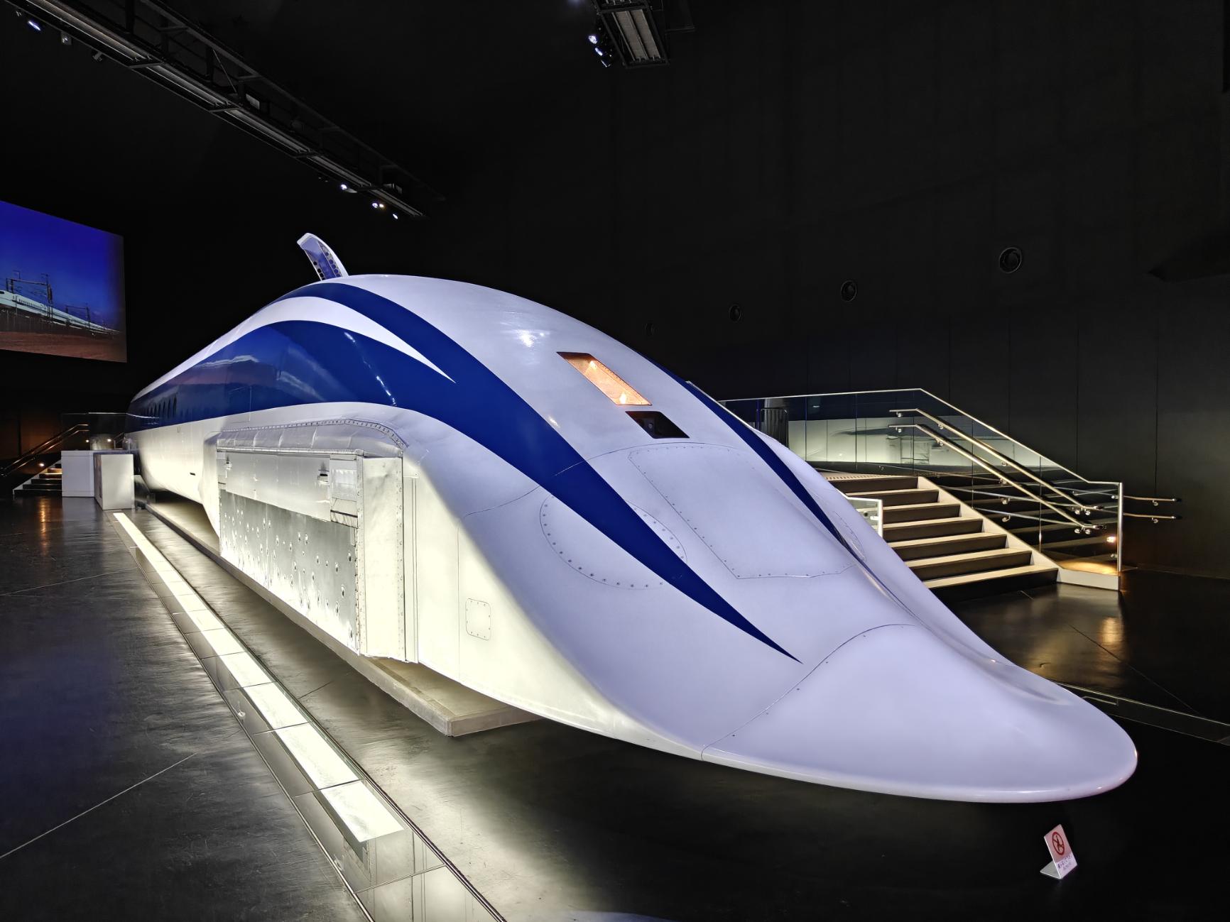 超電導磁浮列車外觀